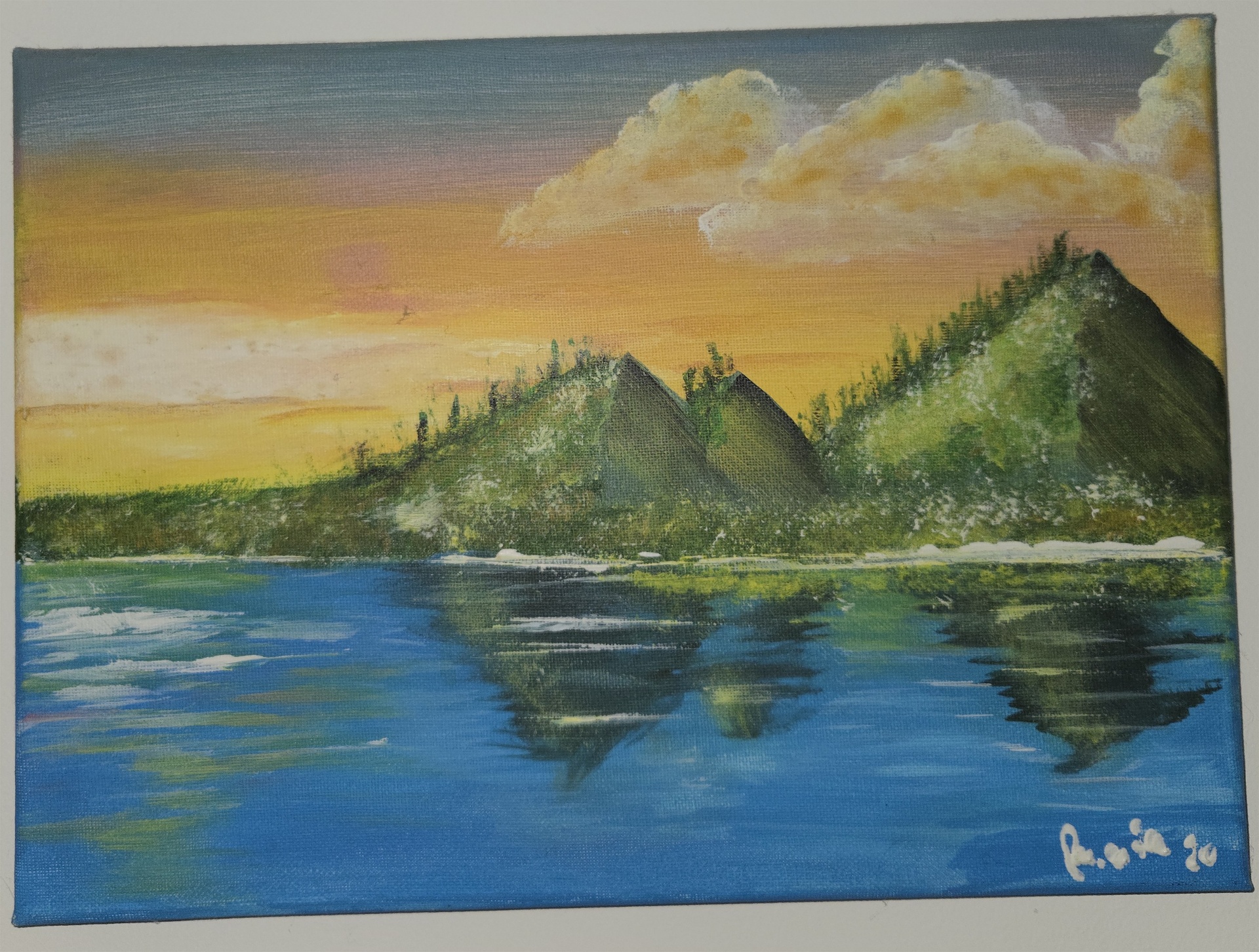 Montanhas ao Pôr do Sol